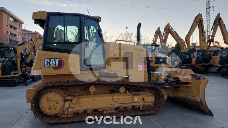 Bulldozers and crawler tractors  D4 AX900313 - 4