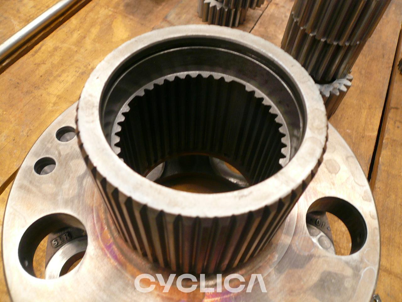 Grupe fuqie  740 1764114 - 3