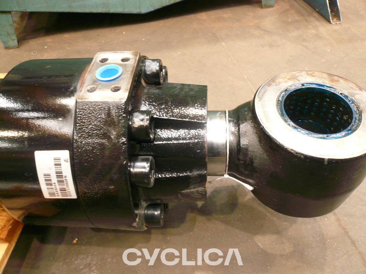 Hidráulico  323L 5433884 - 2