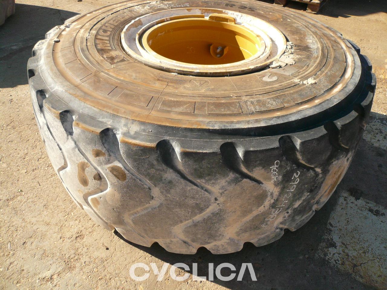 Grupe fuqie  966G II 2992438 - 2
