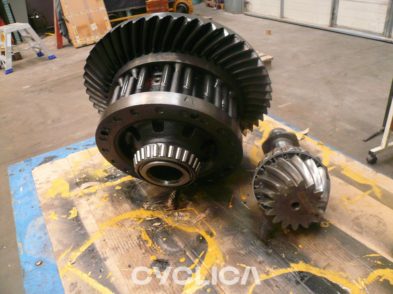 Pogonski sklop  966G II 1294308 - 2
