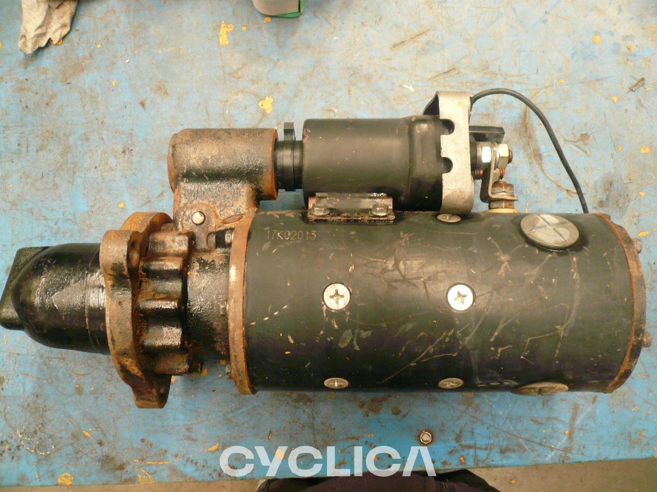 Hidravlični deli  966G II 1654519 - 1