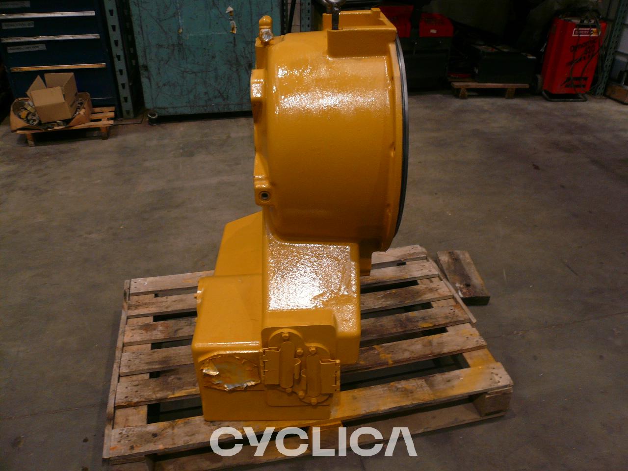 Grupe fuqie  773F 2390336 - 3