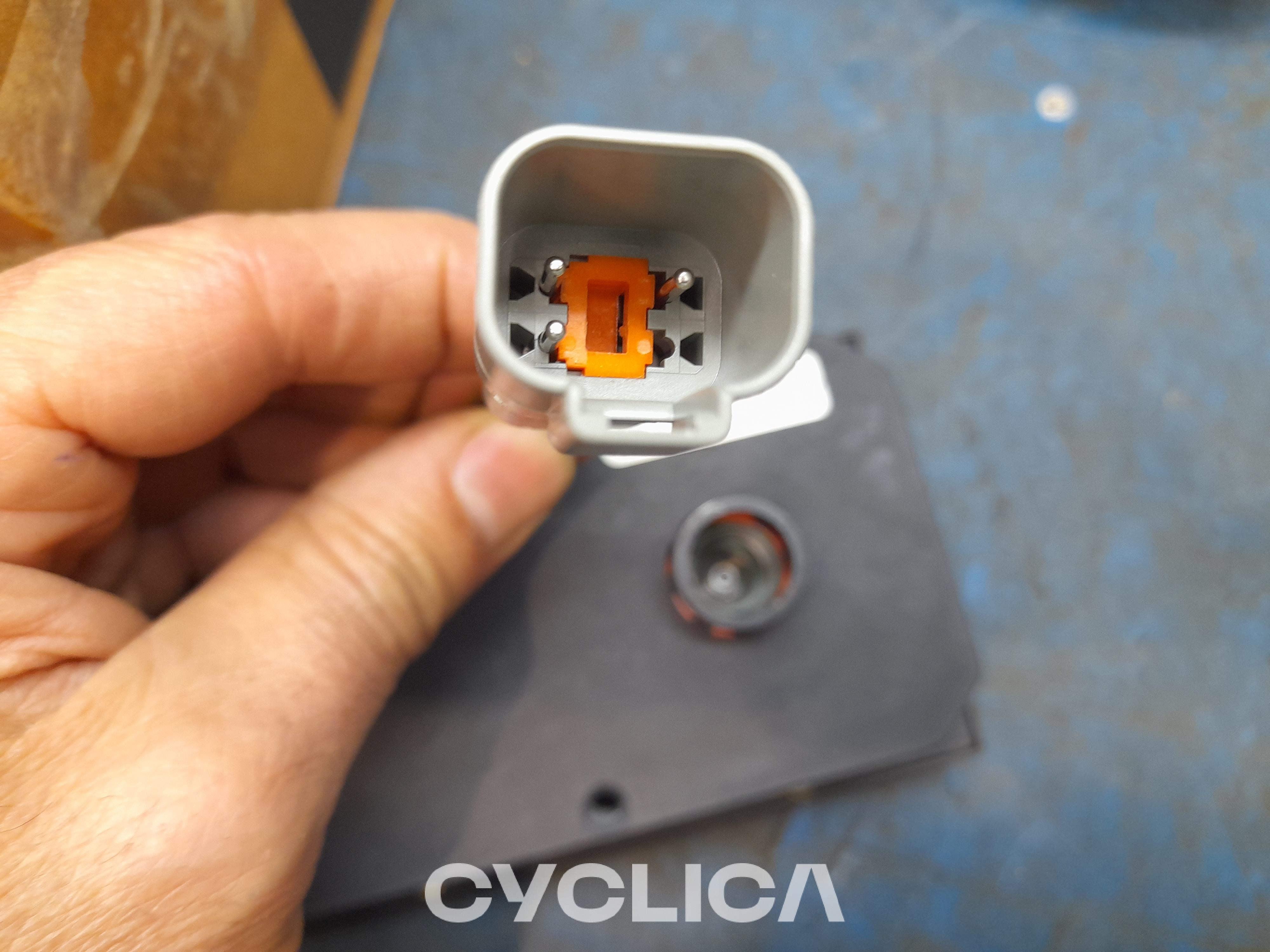 Electronic components  PIEZAS US 1267494 - 3