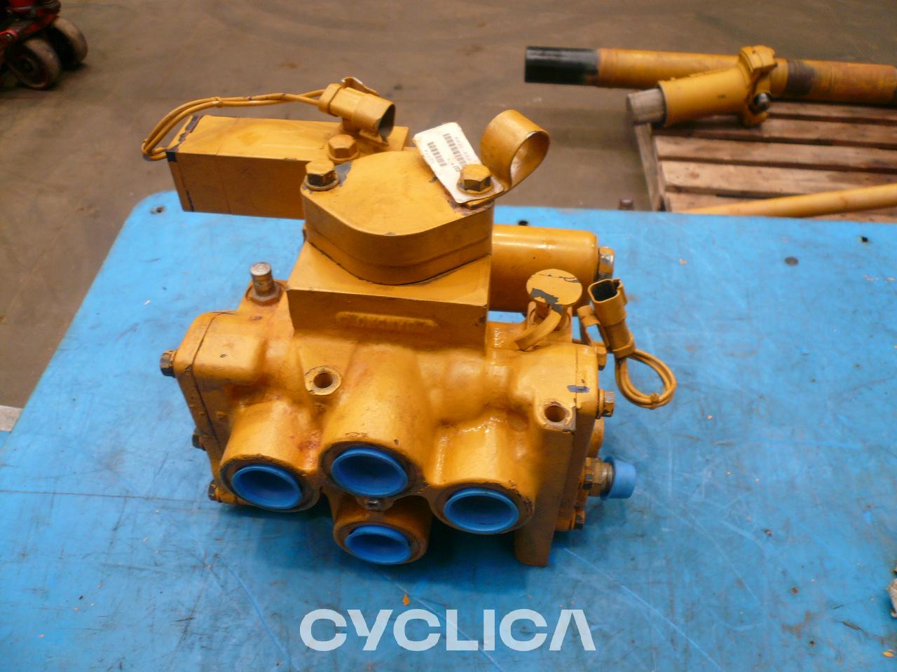Hydraulique  773F 2224744 - 1