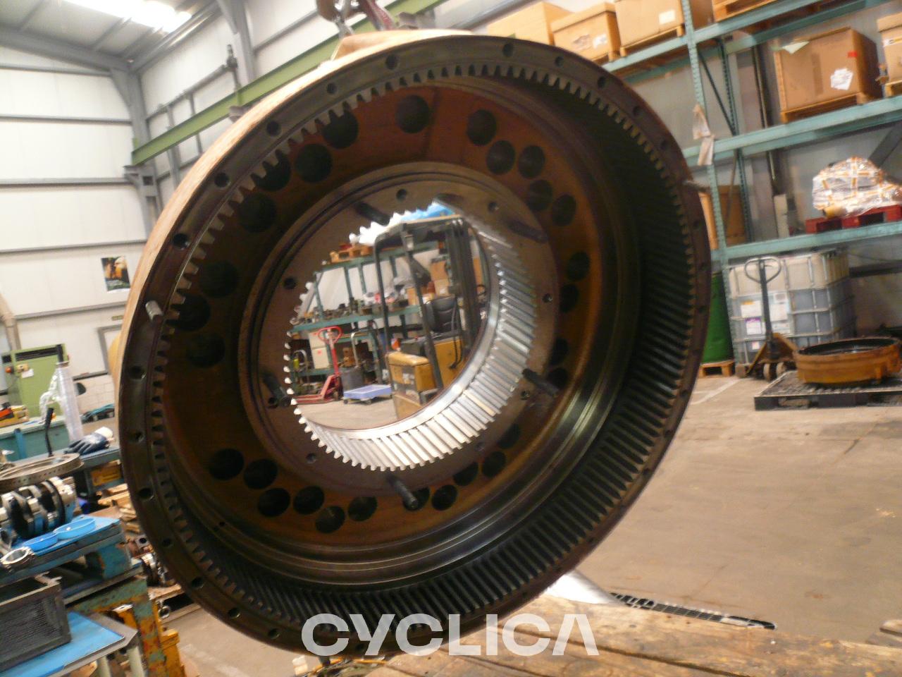 Grupe fuqie  773F 2783528 - 2