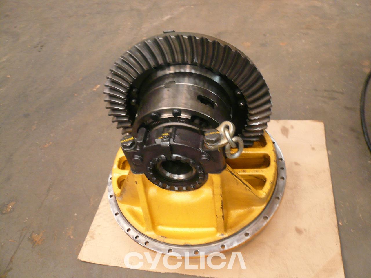 Grupe fuqie  773F 2712908 - 1