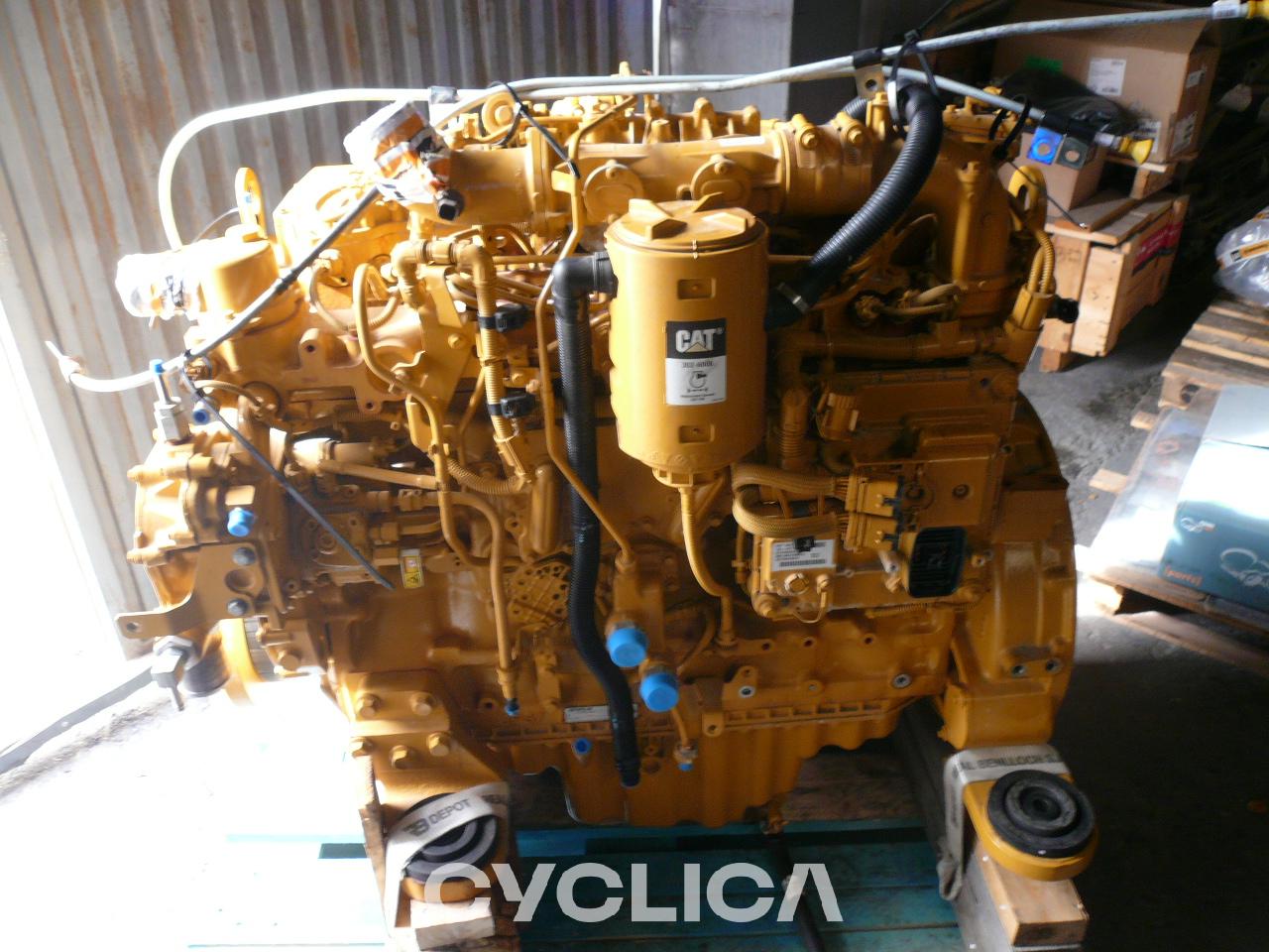 Motor  323L 5964077 - 2