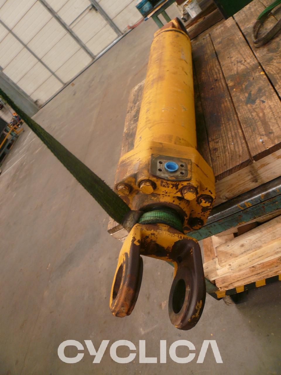 Hydraulic  966G II 1332964 - 2