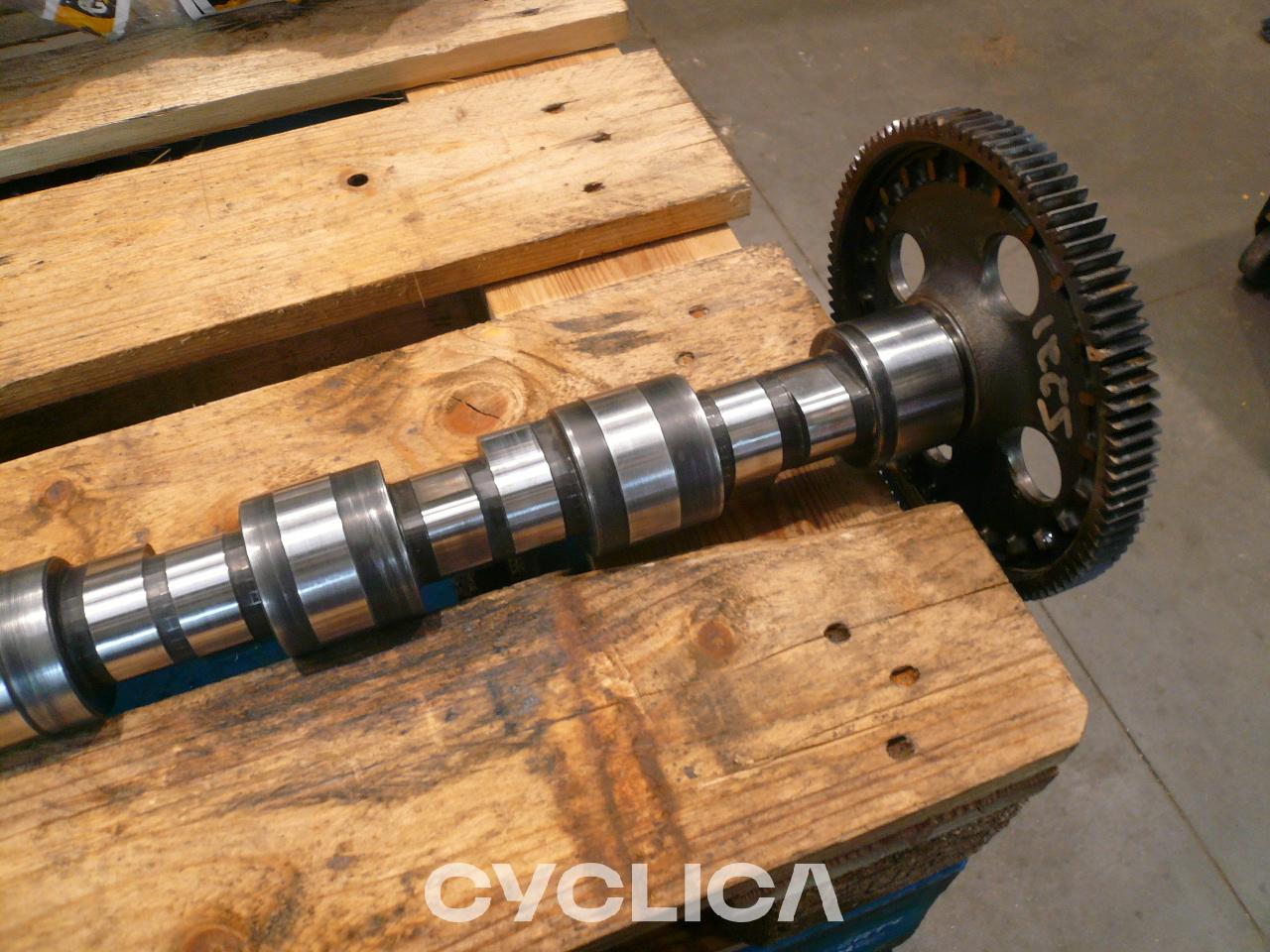 Engine  PIEZAS US 2167921 - 1