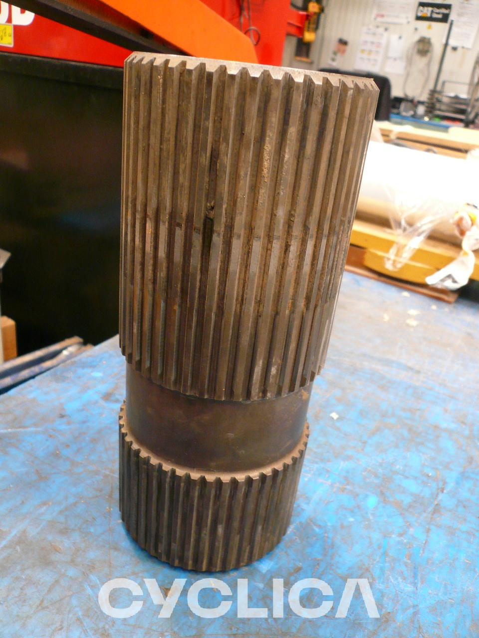 Power train  740 1489429 - 2