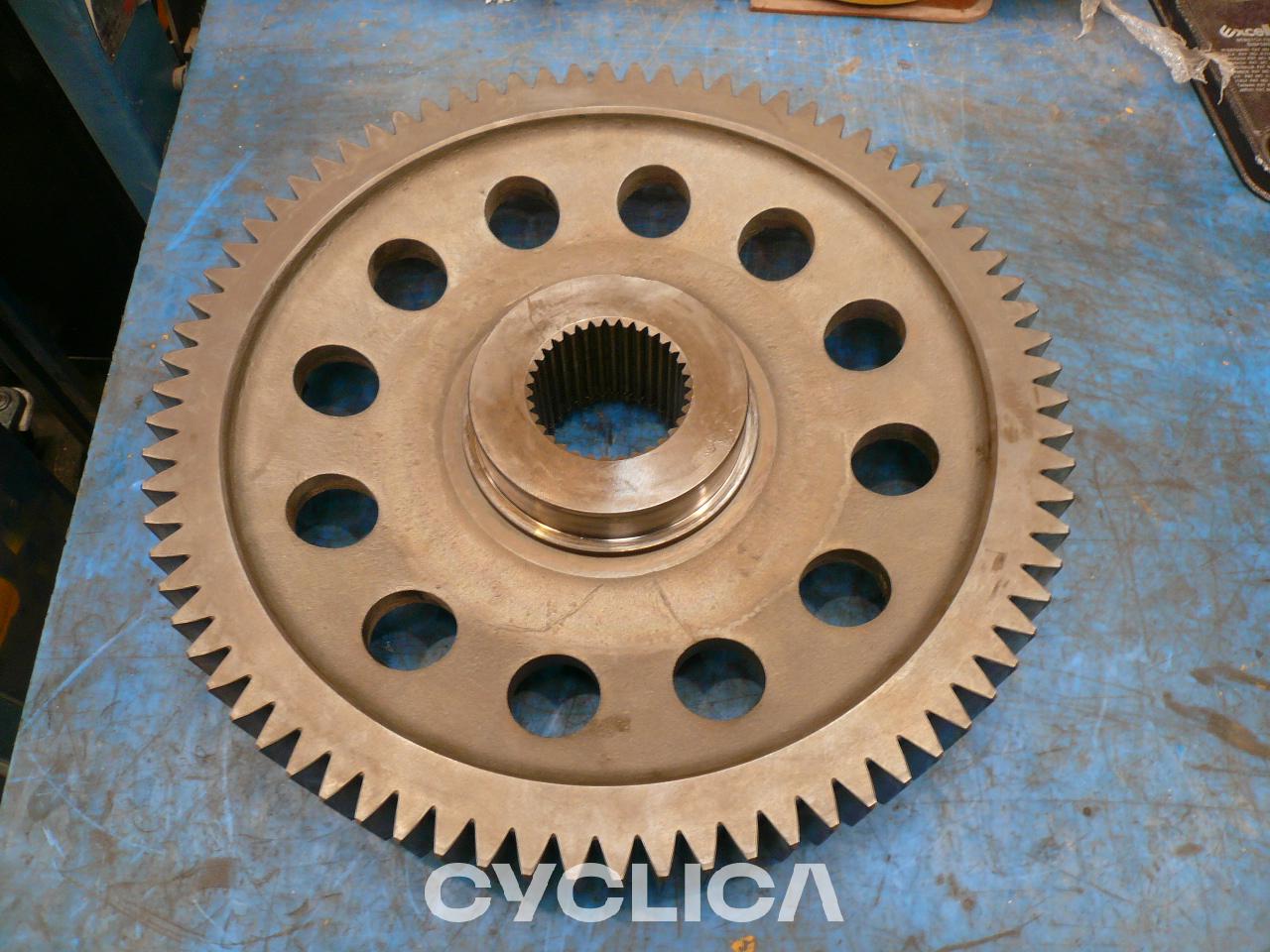 Power train  740 1489434 - 1
