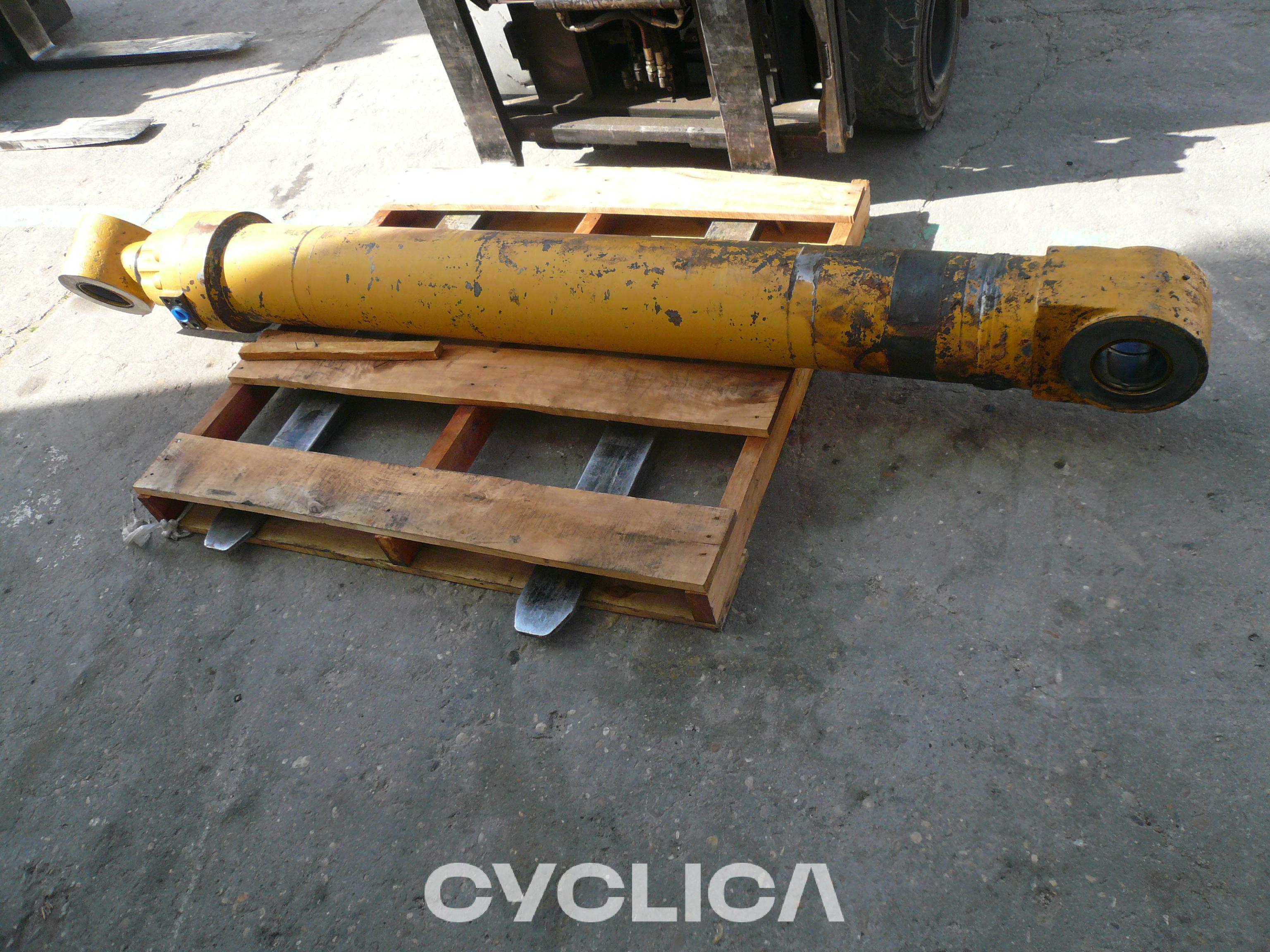 Hydraulic  345C 3588503 - 1