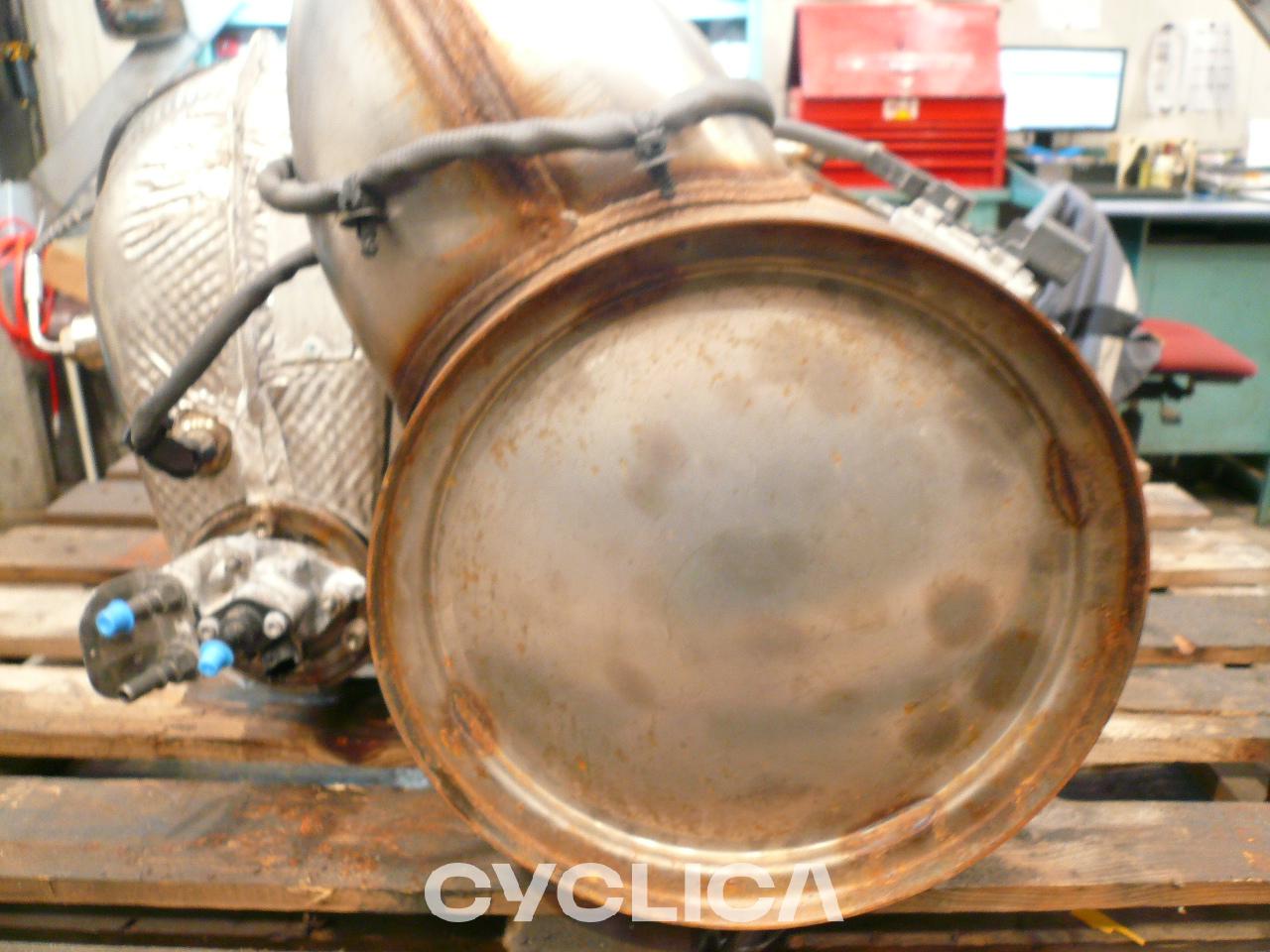 Motor  320G 5637899 - 3