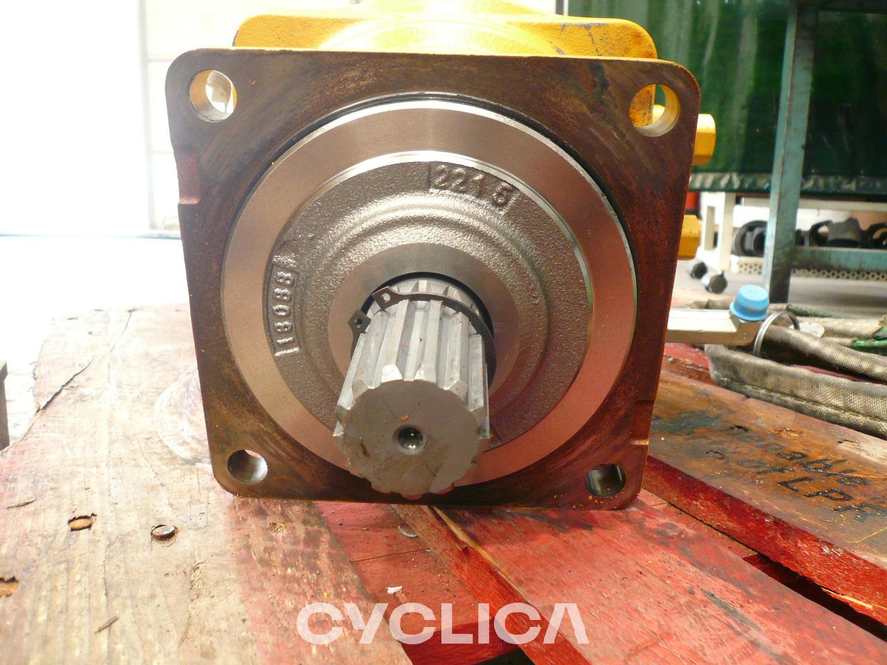 Hidráulico  340L 5874946 - 2