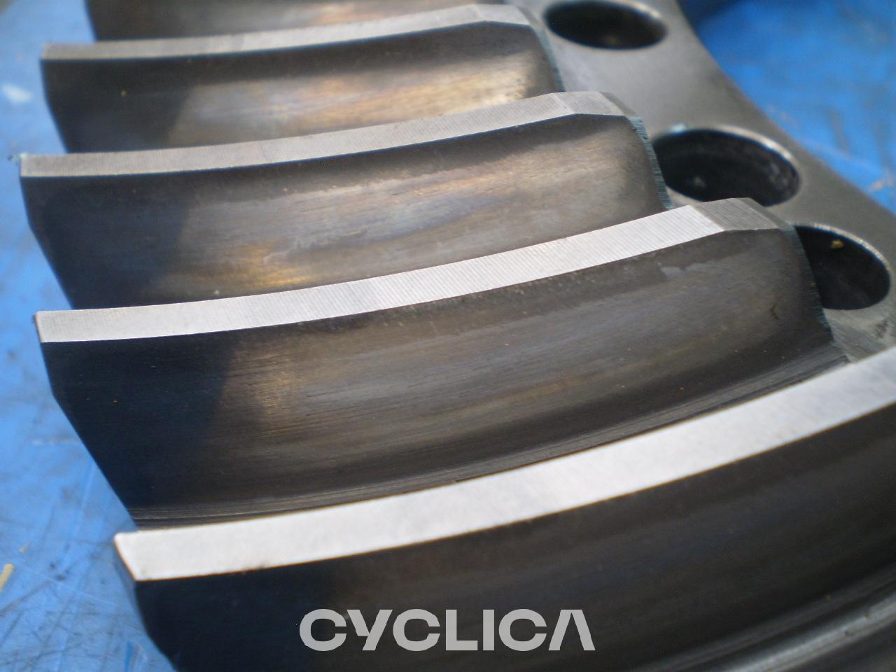 Grupe fuqie  950H 8R9215 - 3