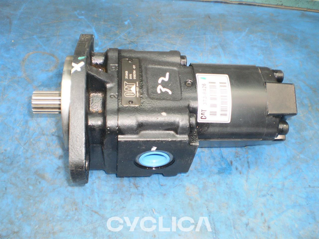 Hidraulični  PIEZAS US 3738426 - 3