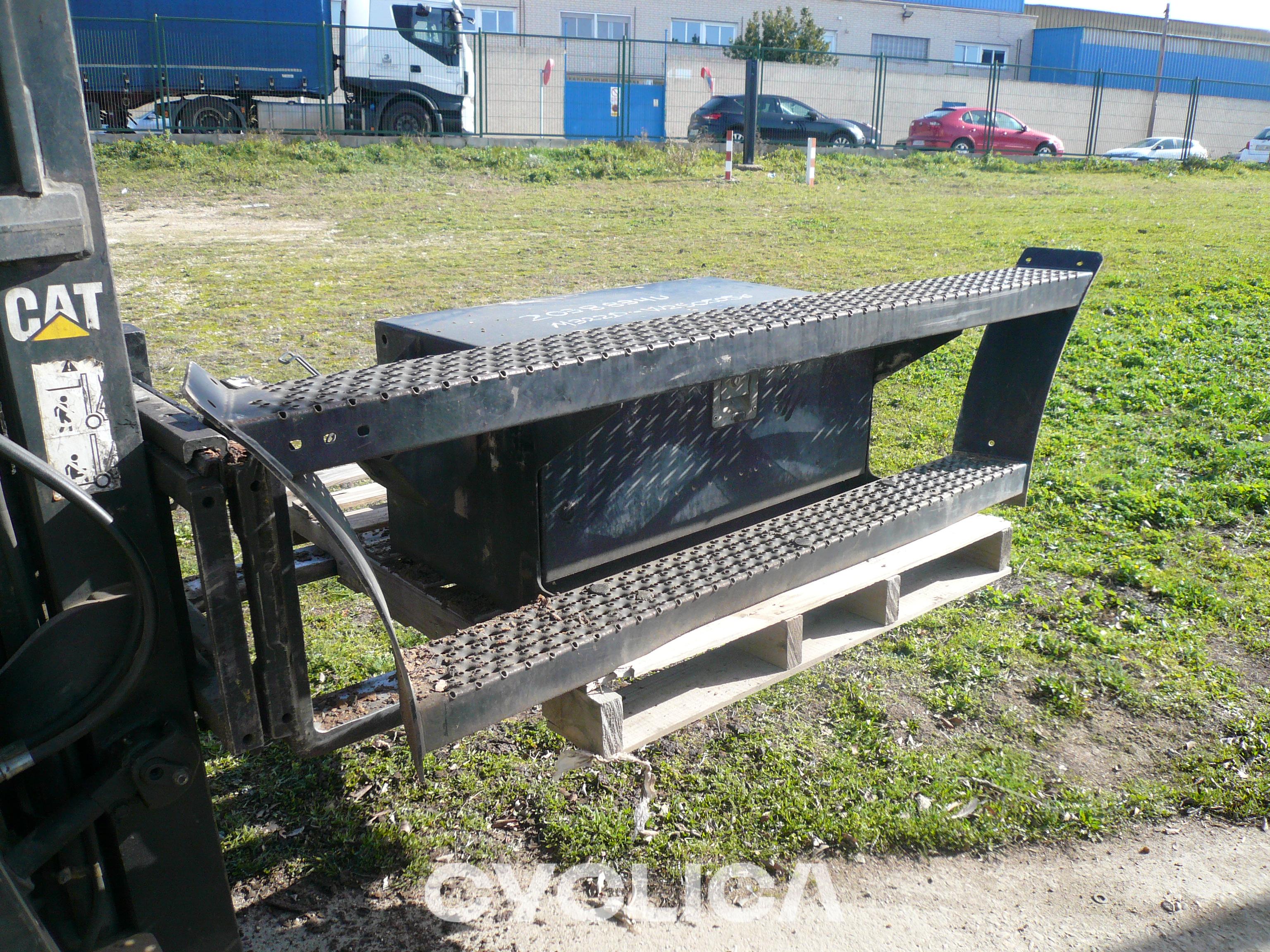 Drugi deli  M322D 2038834 - 1