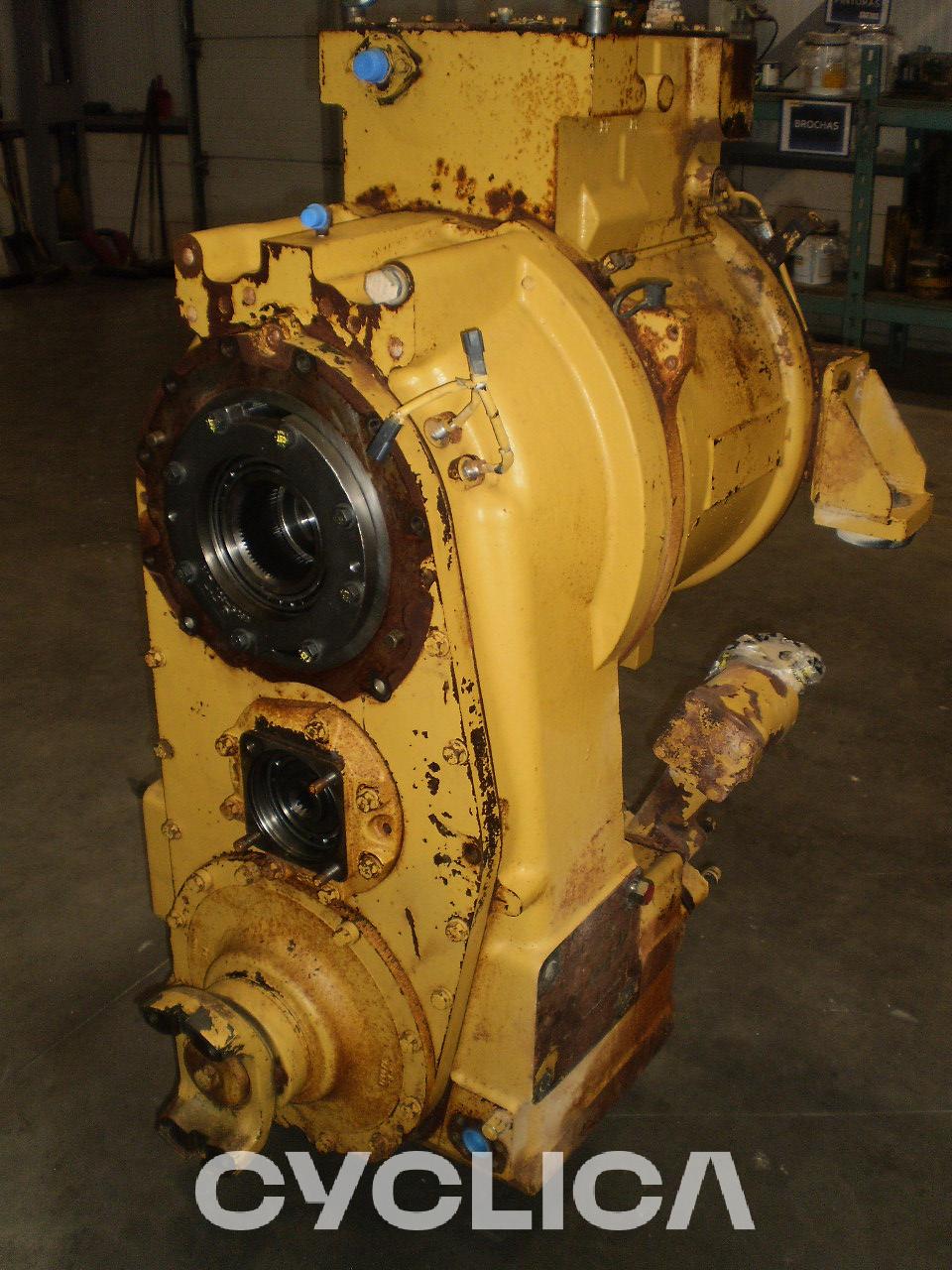 Pogonski sklop  988G 1922914 - 3