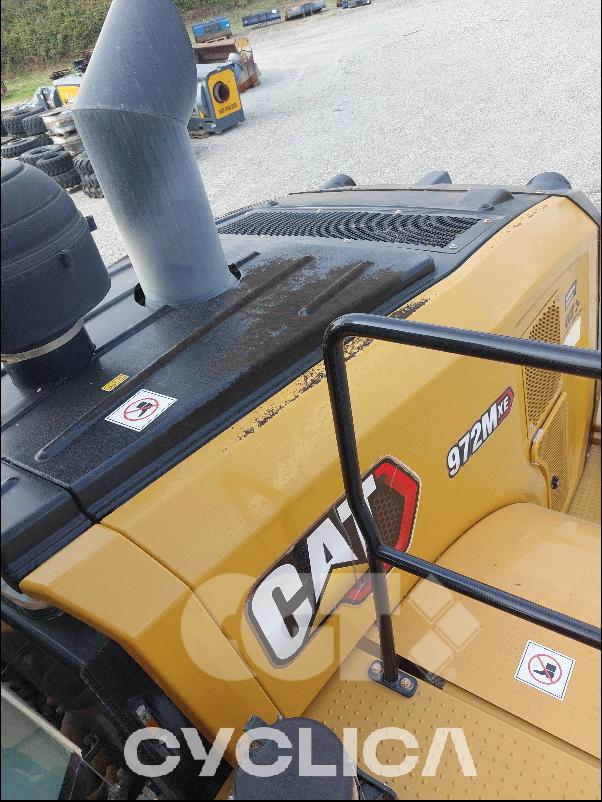 Utovarivači  972M XE R1Z00### - 13