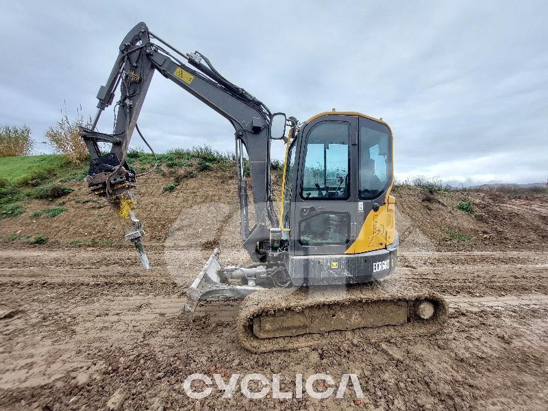 Bageri gusjeničari  ECR58 282### - 4