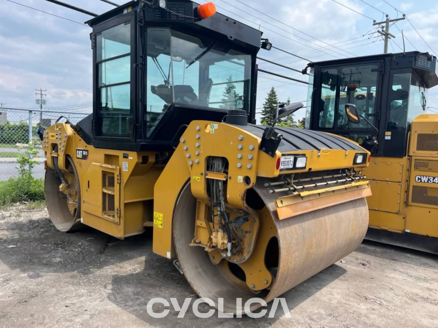 Compactadores  CB13 PWP00398 - 9