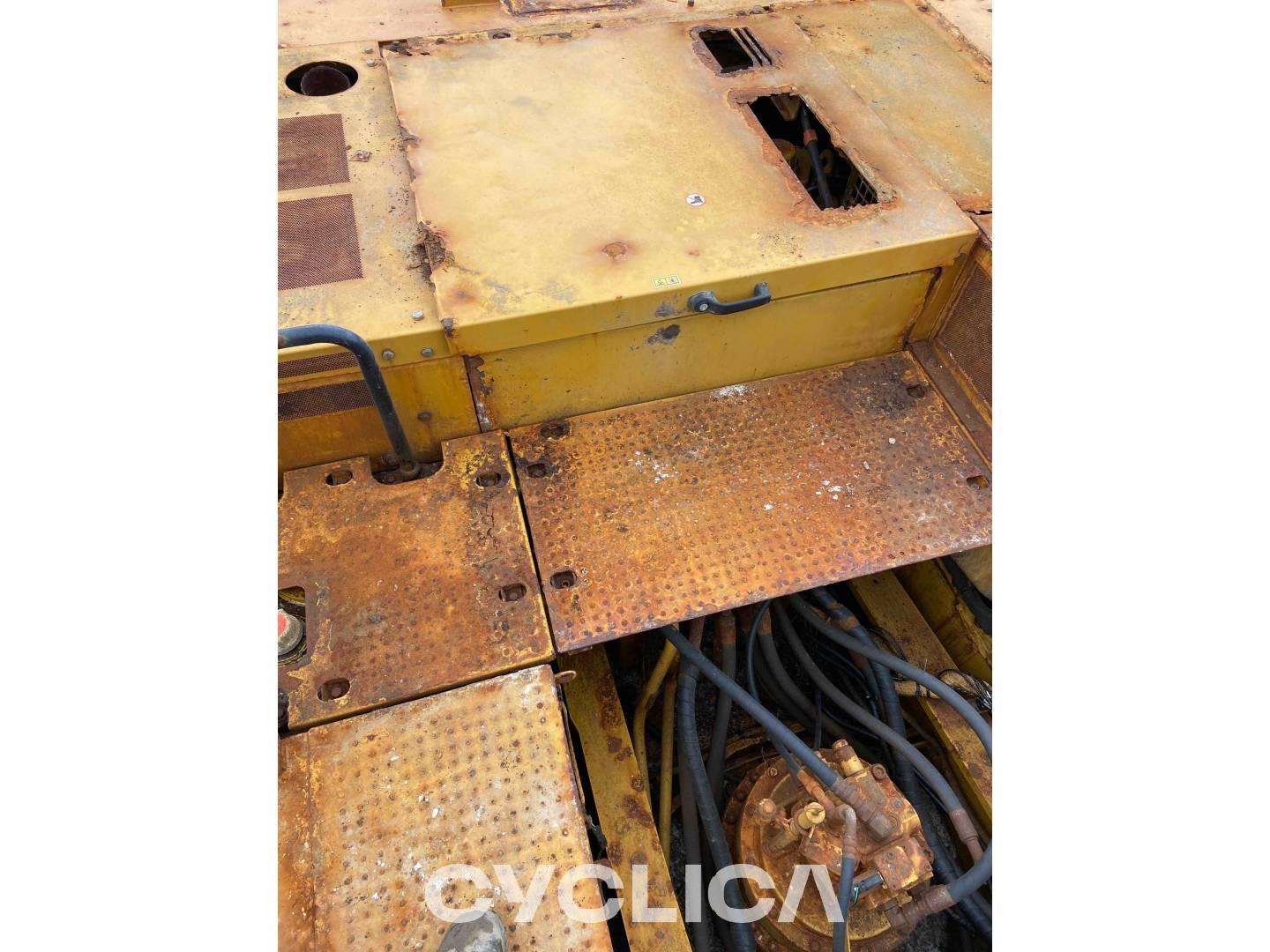 Crawler excavators  340 07LRE GMJ10007 - 12