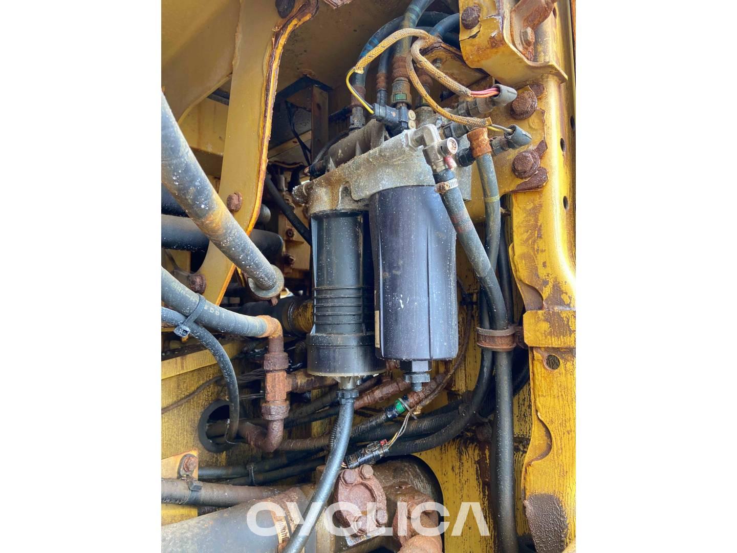 Crawler excavators  340 07LRE GMJ10007 - 25