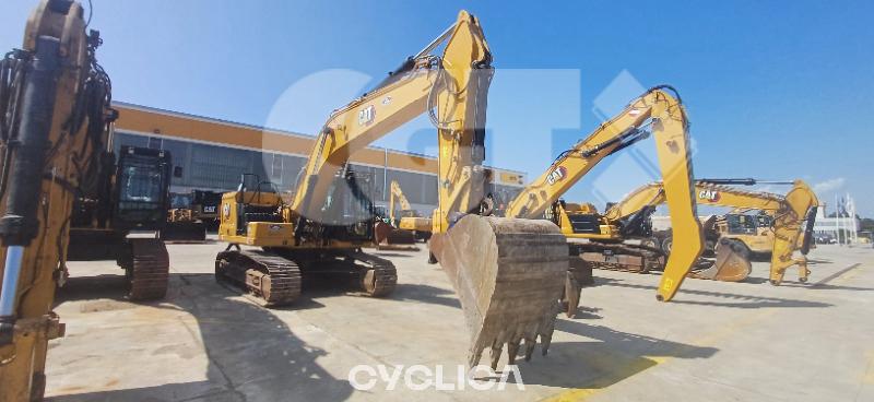 Bageri gusjeničari  330 GC TML10026 - 2
