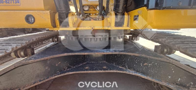 Bageri gusjeničari  330 GC TML10026 - 10