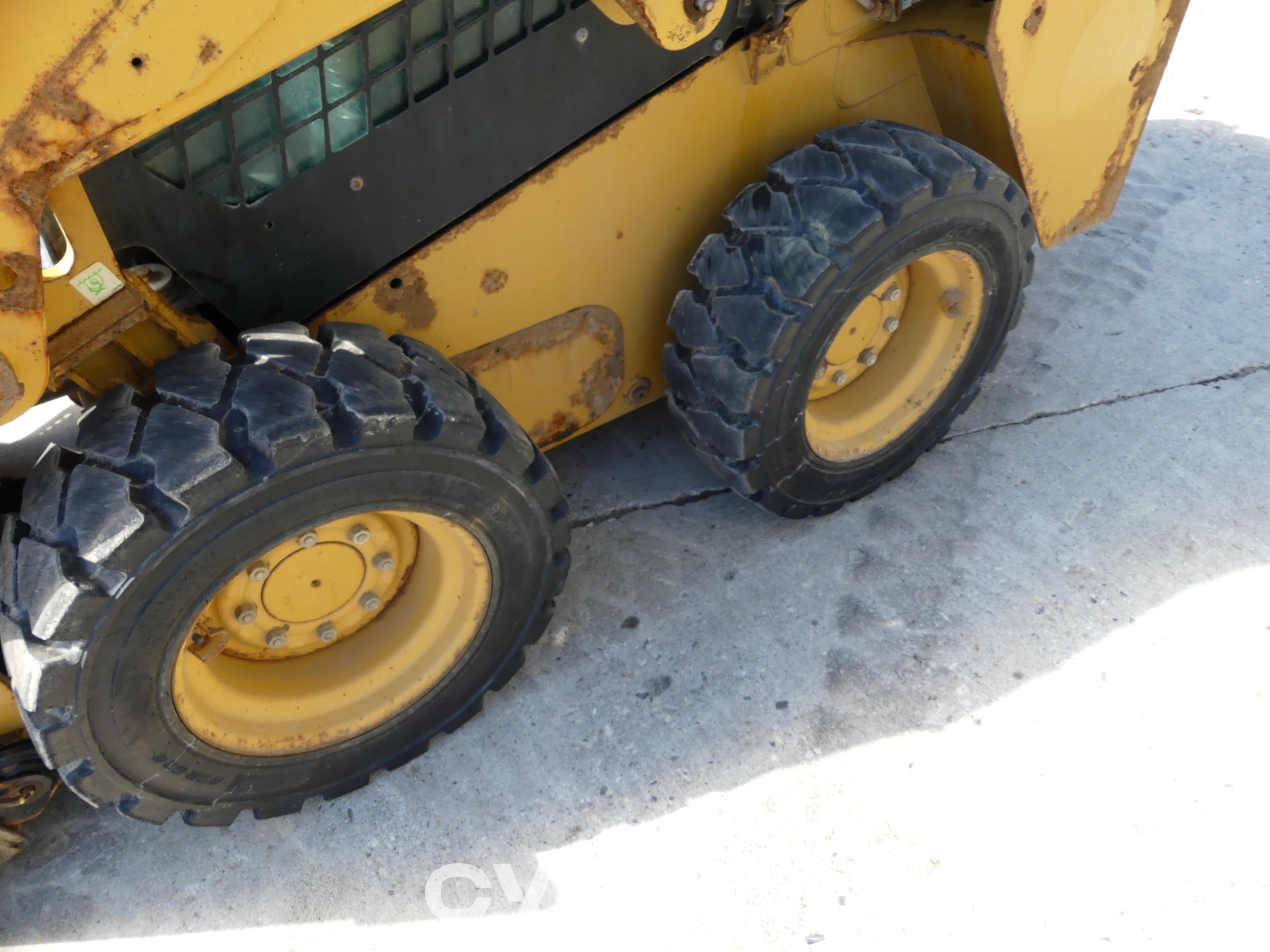 Chargeuses compactes  226D HRD02460 - 13
