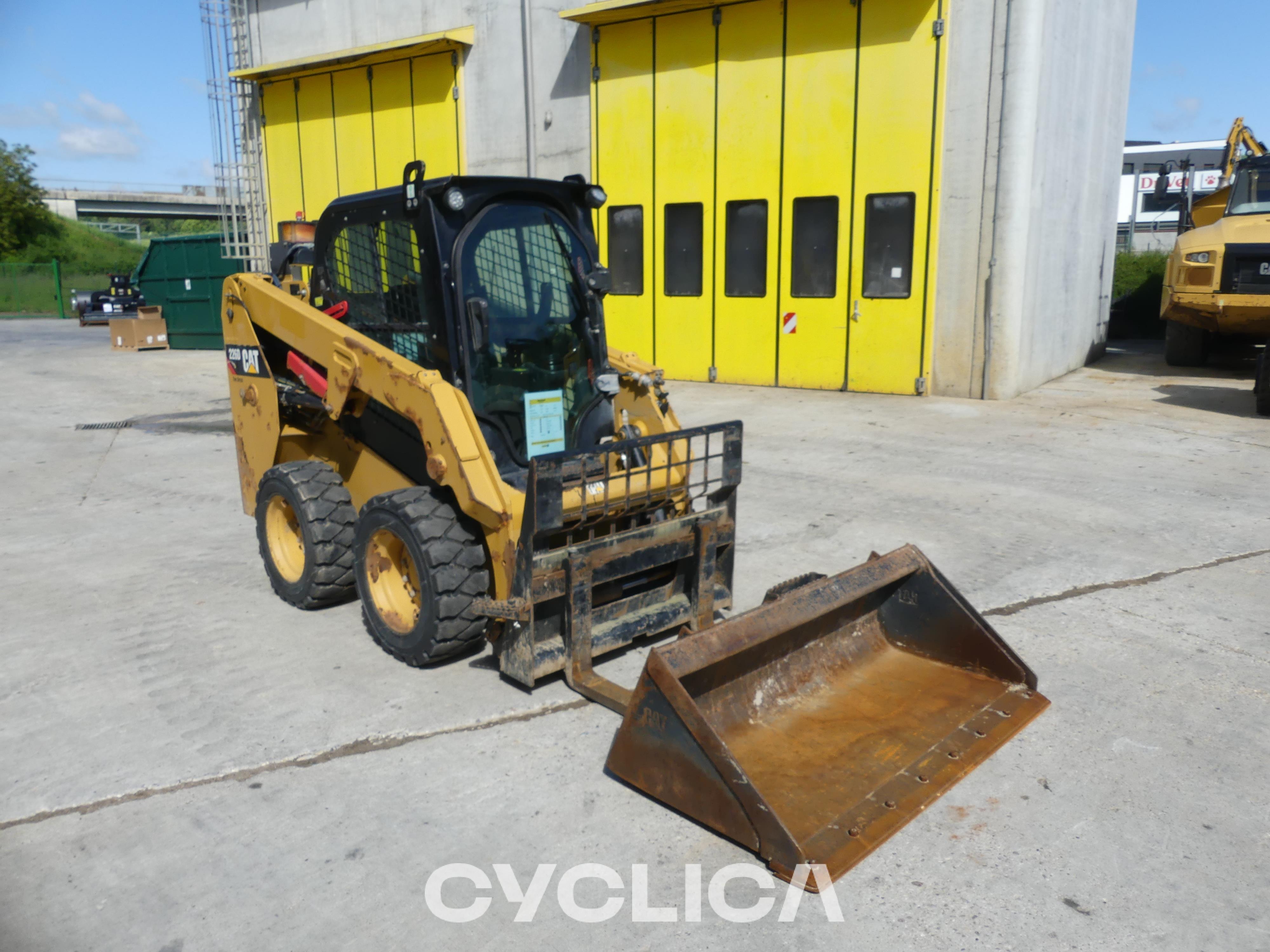 Chargeuses compactes  226D HRD02460 - 16