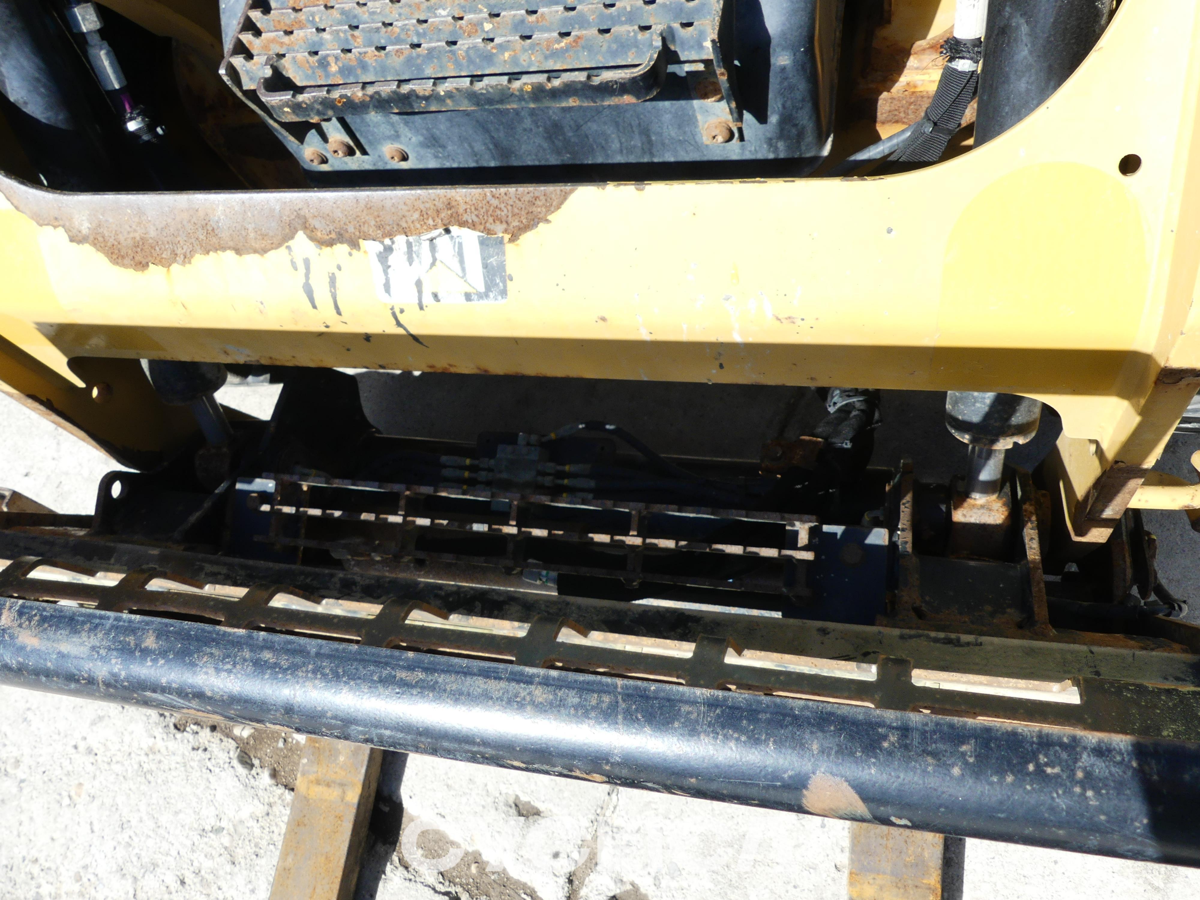 Chargeuses compactes  226D HRD02460 - 11