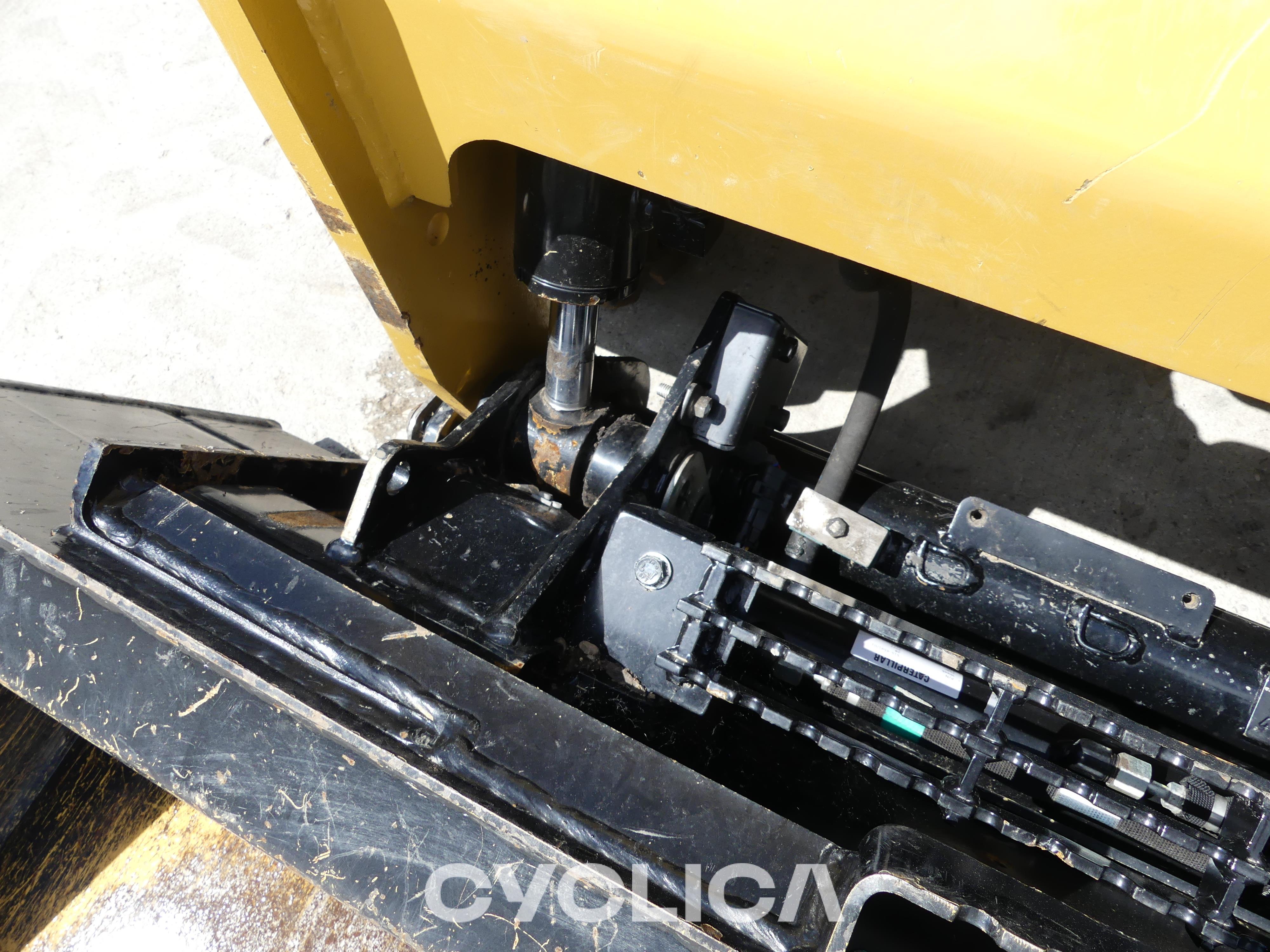 Chargeuses compactes  226D3 EK501780 - 10