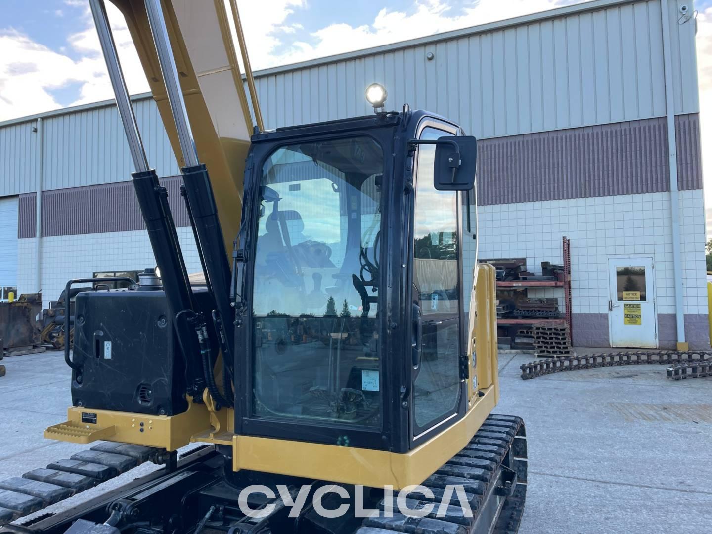 Crawler excavators  31007 GWT02137 - 10