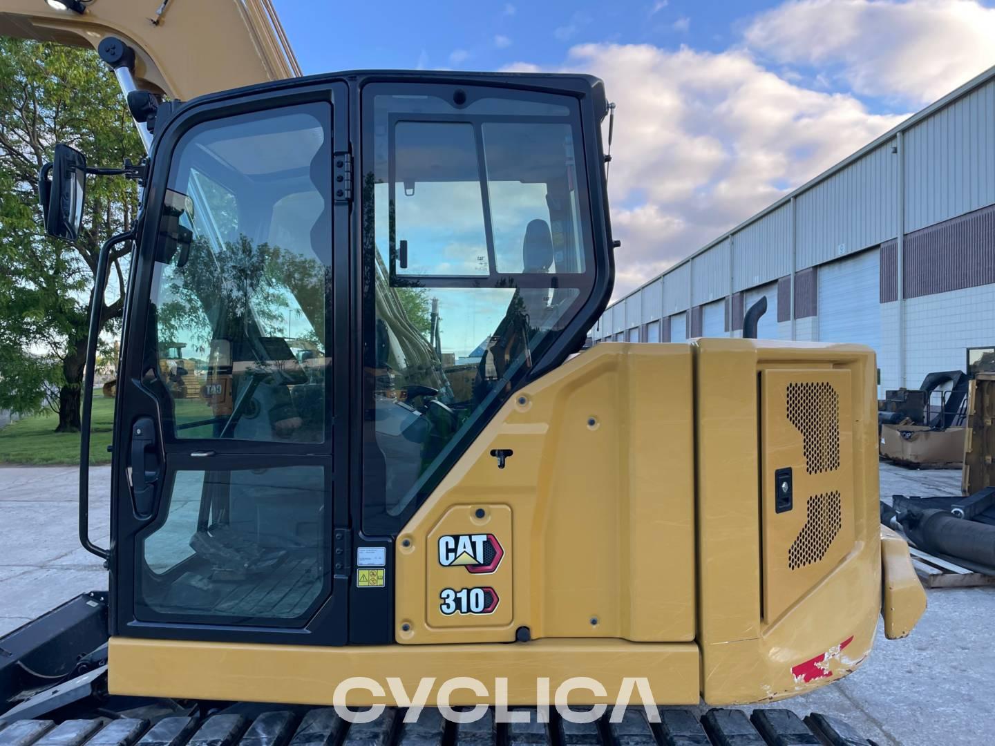 Crawler excavators  31007 GWT02137 - 17