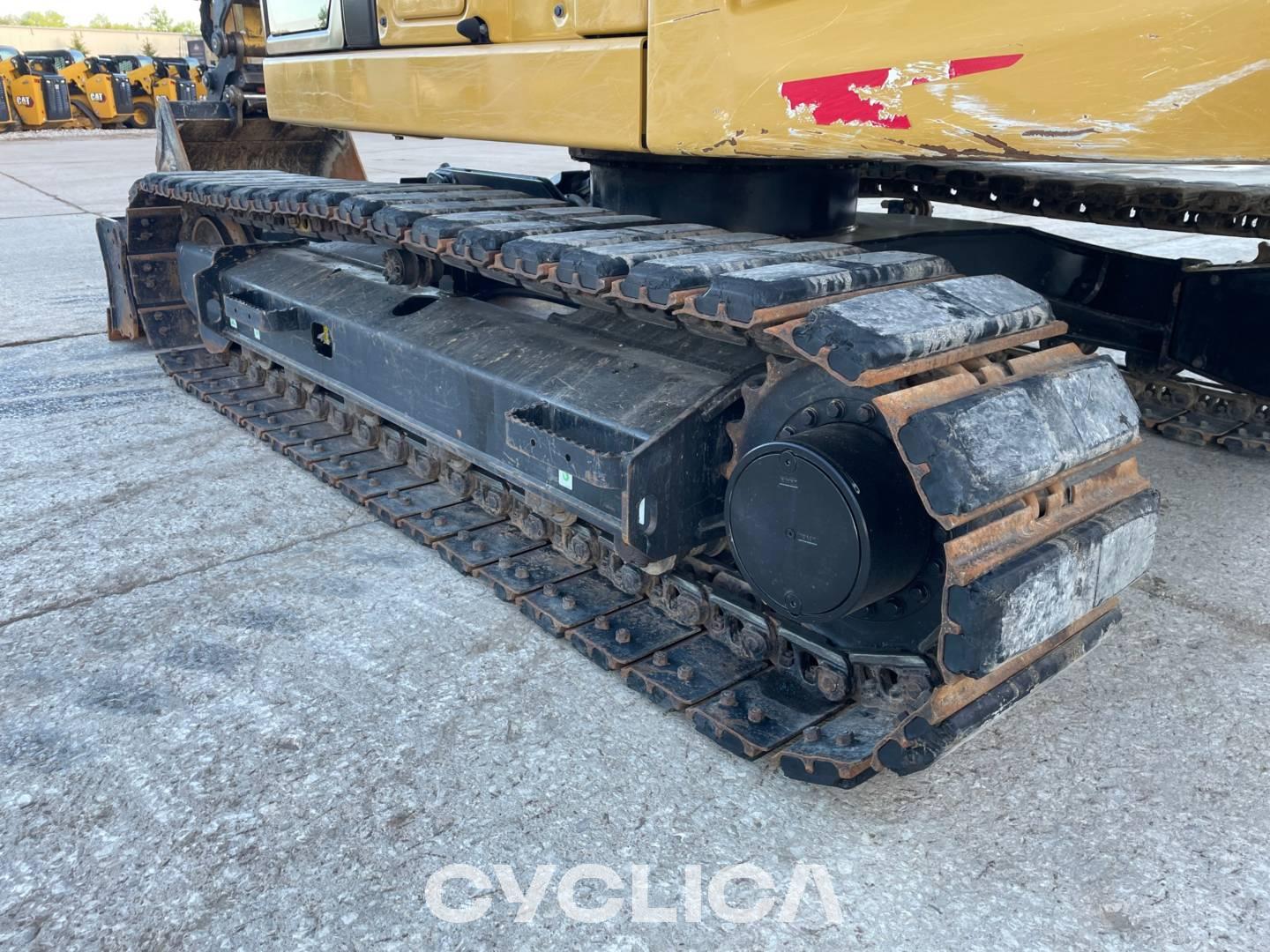 Crawler excavators  31007 GWT02137 - 19