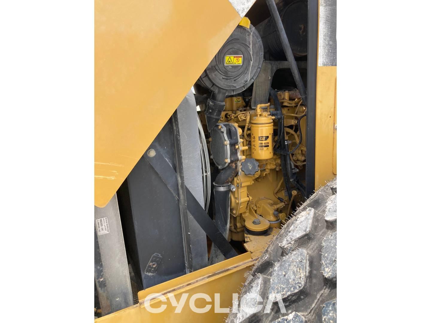 Compactors  CS54 C5R00174 - 8