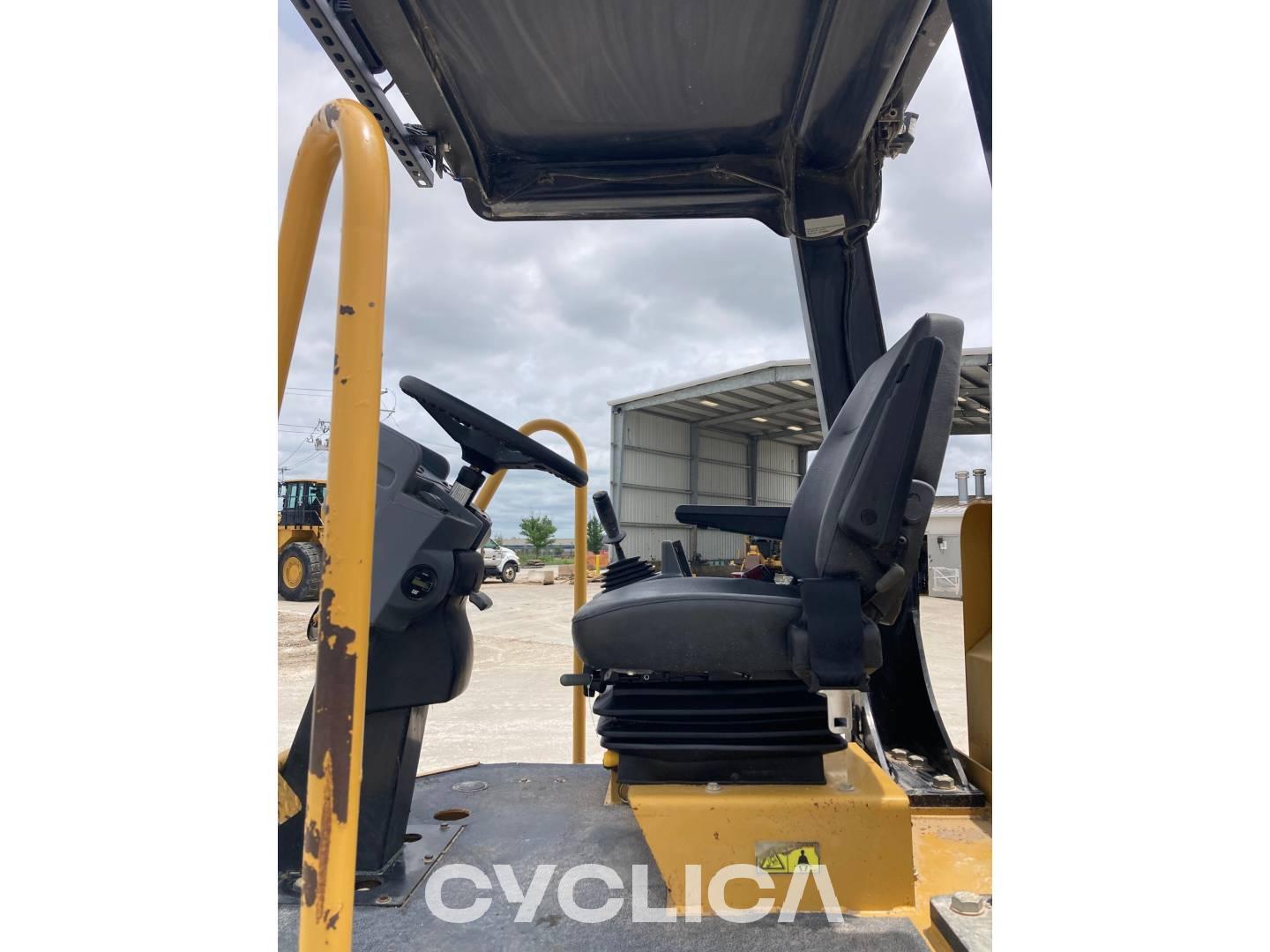 Compactors  CS54 C5R00174 - 13