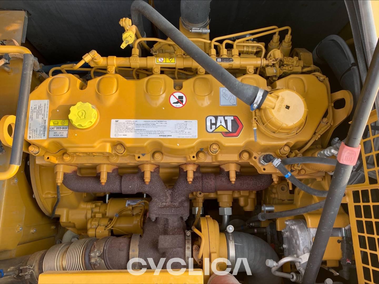 Crawler excavators  336 07C YBN20976 - 7