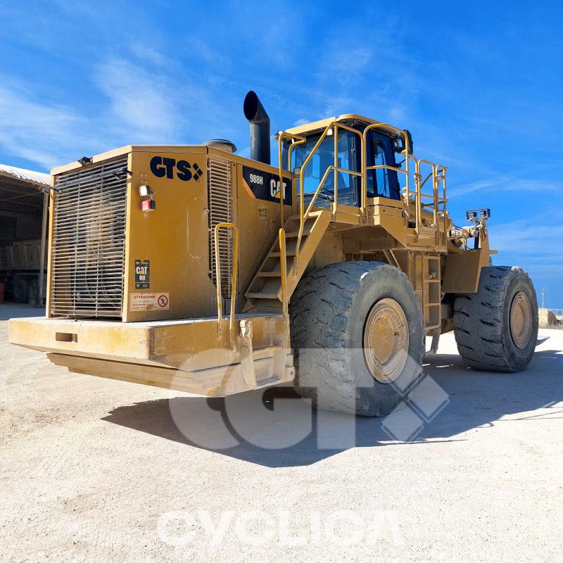 Utovarivači  988H BXY04043 - 4