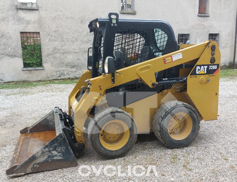 Chargeuses compactes  226D HRD03488 - 1