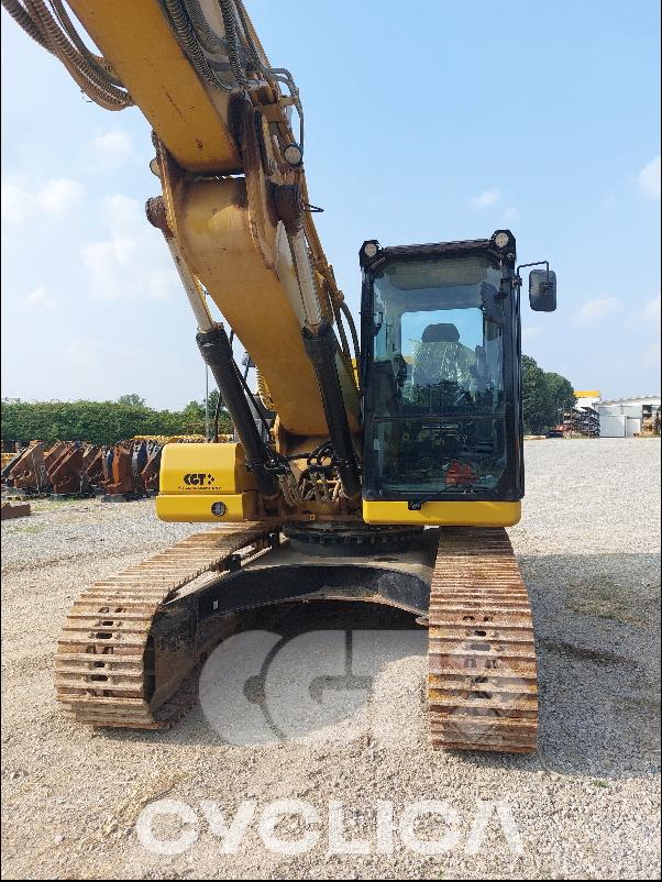 Eskavatorë me Zinxhirë  323LN KPE10204 - 3