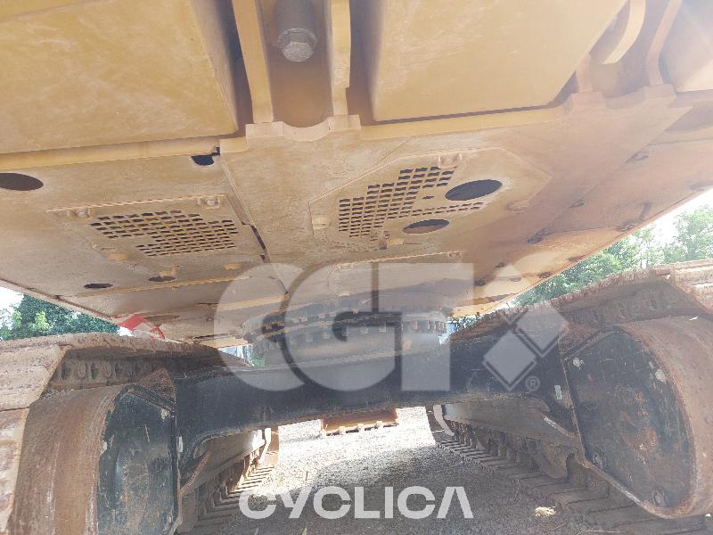 Eskavatorë me Zinxhirë  323LN KPE10204 - 14
