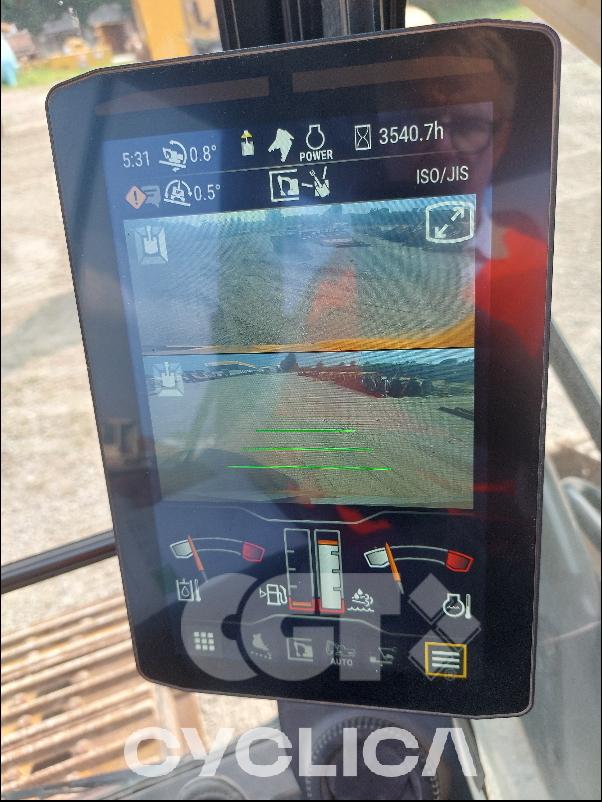 Eskavatorë me Zinxhirë  323LN KPE10204 - 20