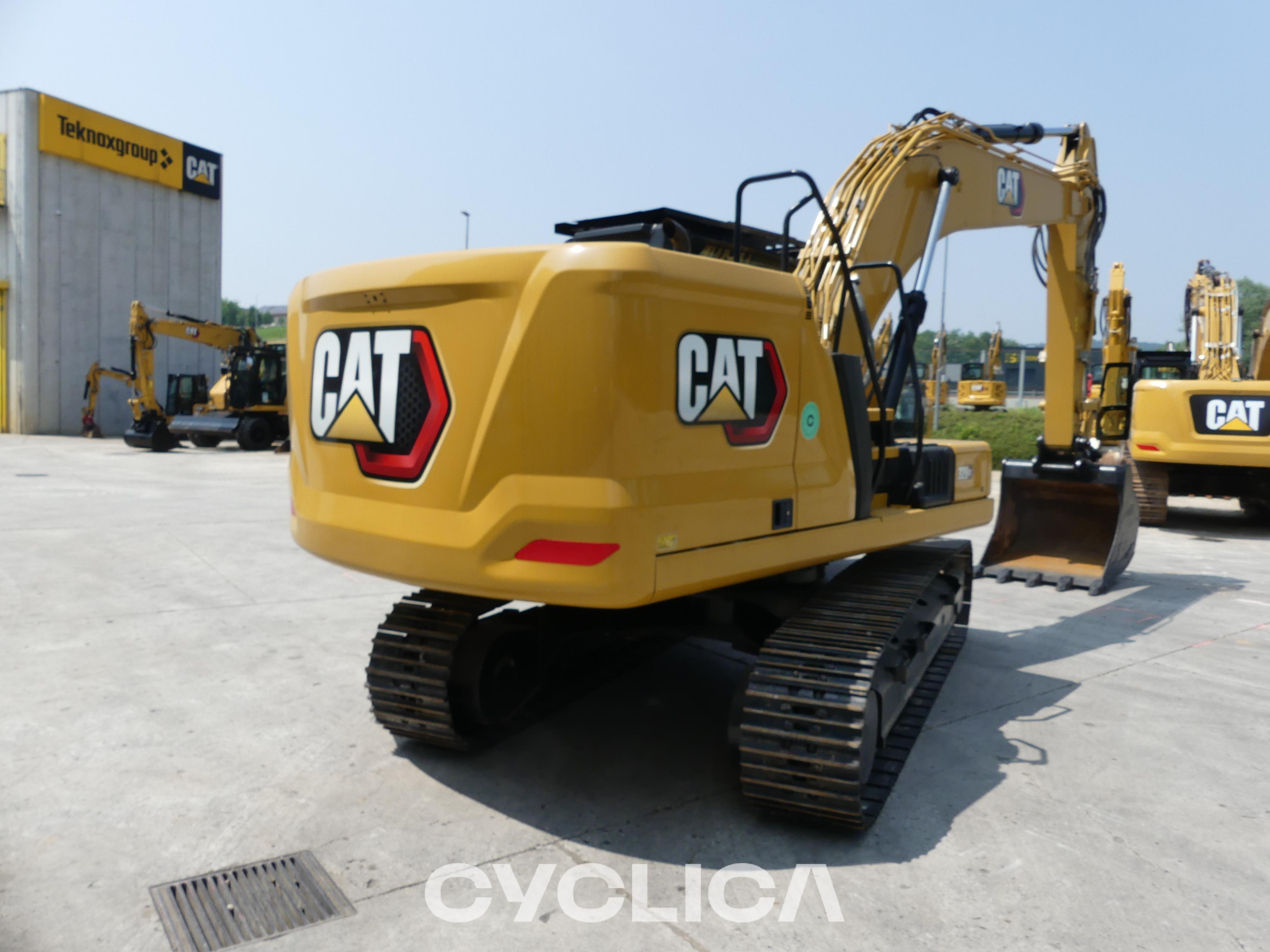 Bageri gusjeničari  320GC LN YTF10095 - 26