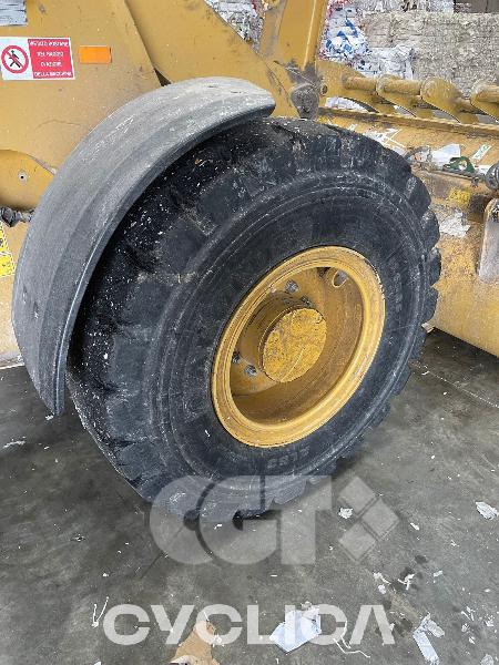 Utovarivači na točkovima  914 JC300### - 9