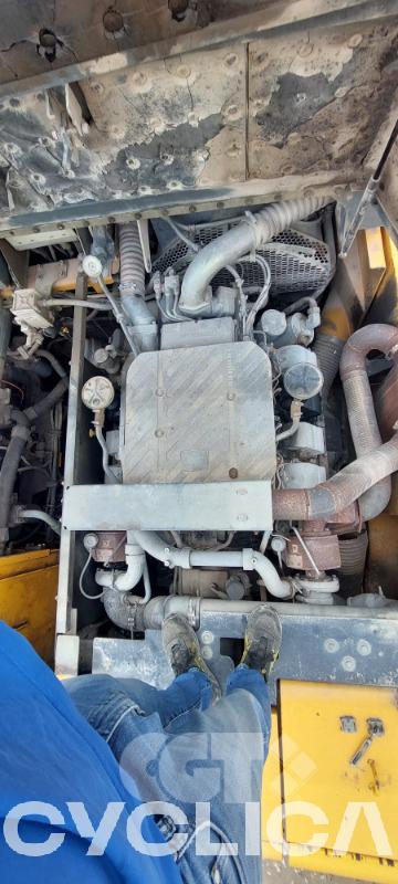 Bageri gusjeničari  R964 28### - 8