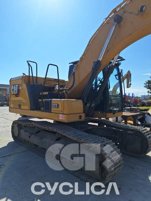 Eskavatorë me Zinxhirë  323LN KPE10237 - 1