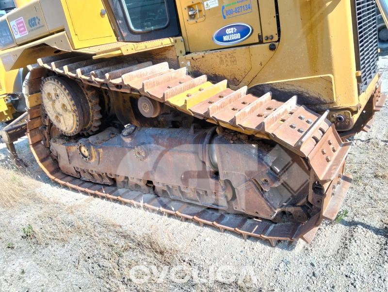 Buldozere dhe Traktorë me zinxhirë  D6T LAE00380 - 3